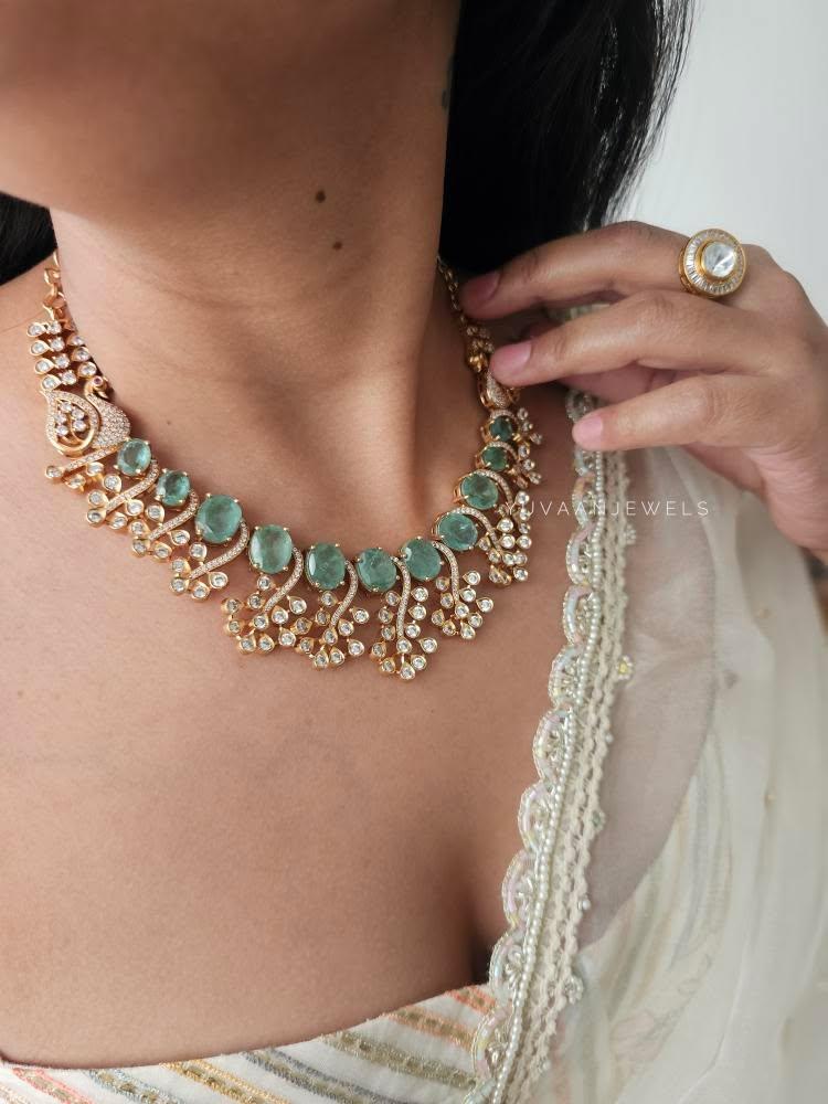 Solana quartz and polki necklace Thumbnail