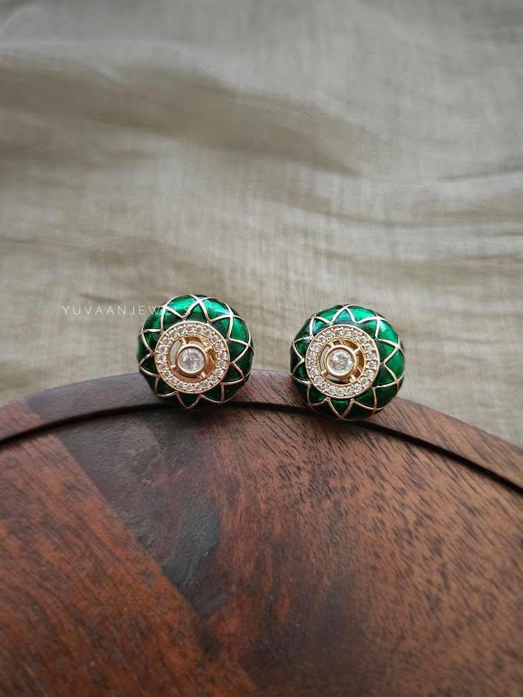 Shritika hasli necklace Thumbnail