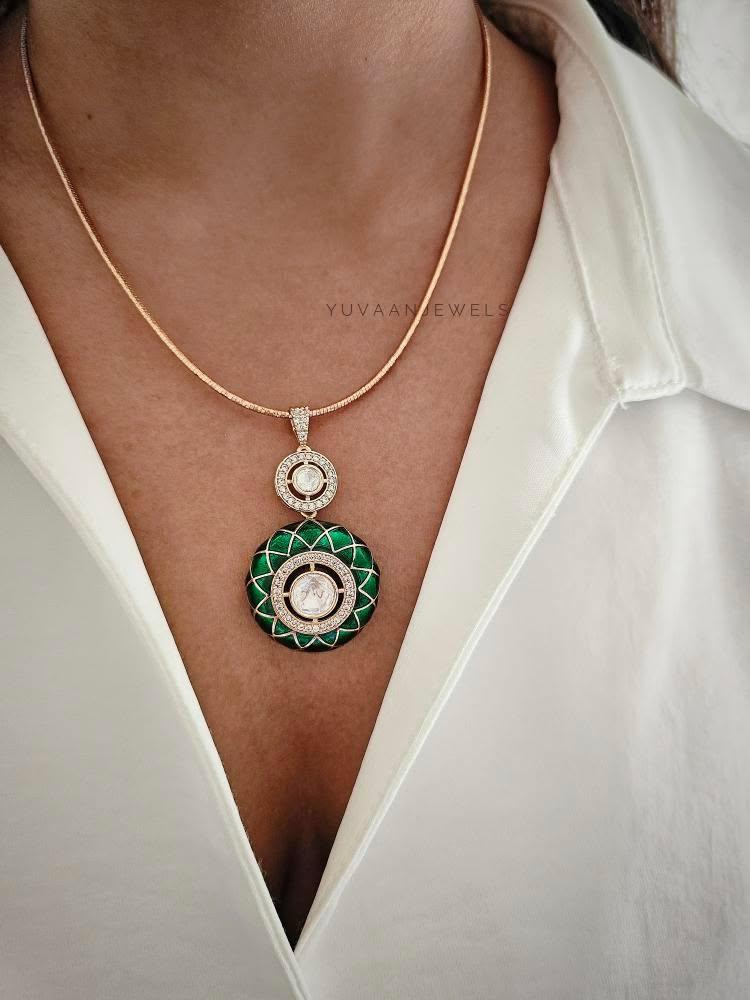 Shritika hasli necklace Thumbnail