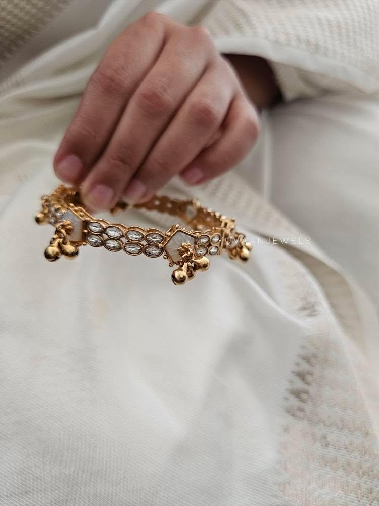 Sarah handcrafted openable polki bangles Thumbnail