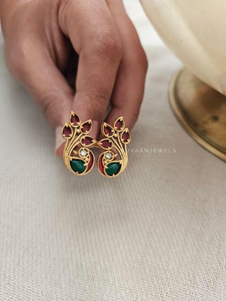 Zoohi handcrafted ring Thumbnail