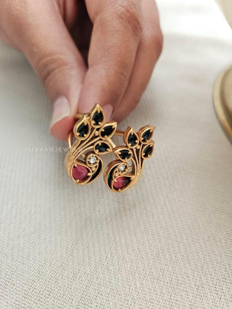 Zoohi handcrafted ring Thumbnail
