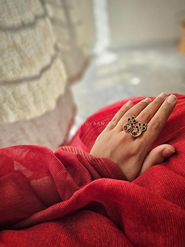 Zoohi handcrafted ring Thumbnail