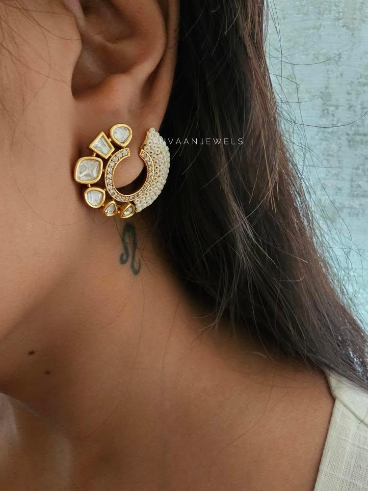 Avaia polki and pearl studs Thumbnail