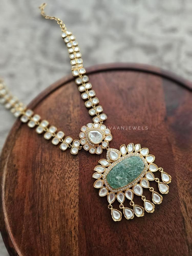 Ipsa stone necklace Thumbnail