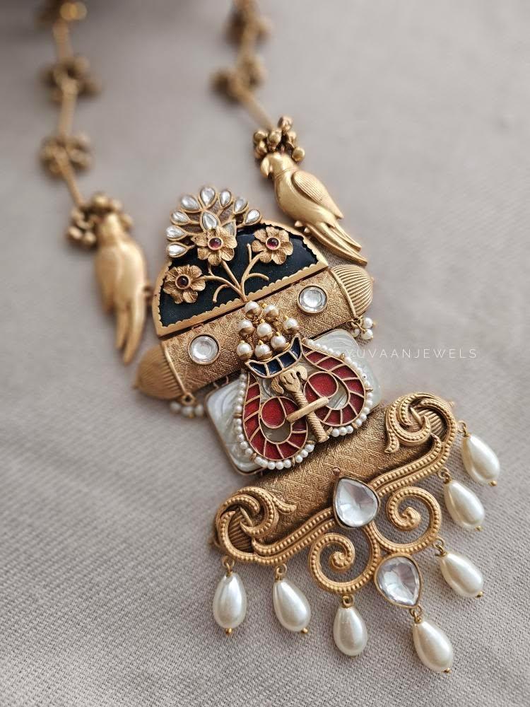 Suraya handcrafted long necklace Thumbnail