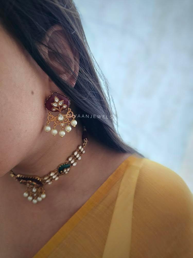 Seara delicate choker Thumbnail