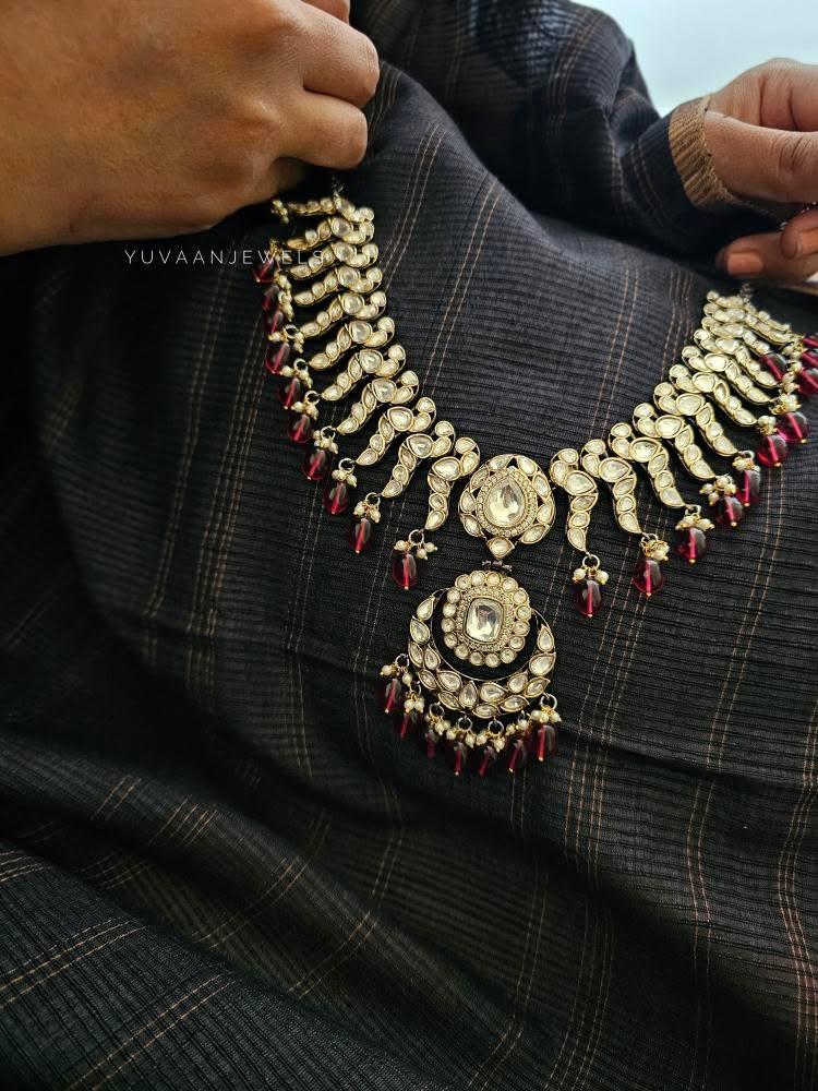 The morni necklace Thumbnail