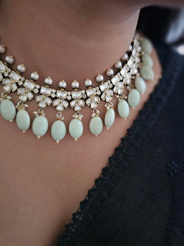 Abha Necklace Thumbnail