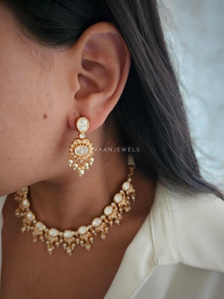 Purvi polki necklace Thumbnail