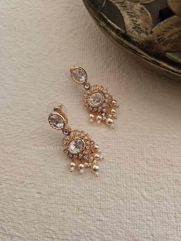 Purvi polki necklace Thumbnail