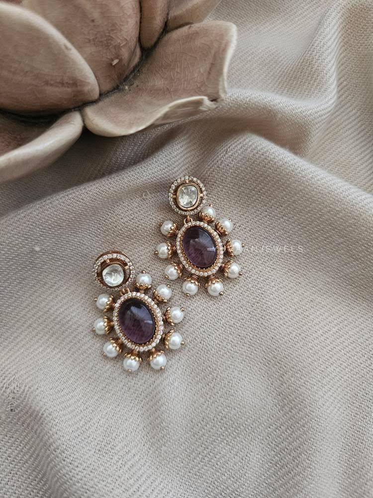 Adara delicate quartz choker Thumbnail