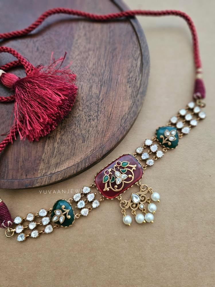 Seara delicate choker Thumbnail
