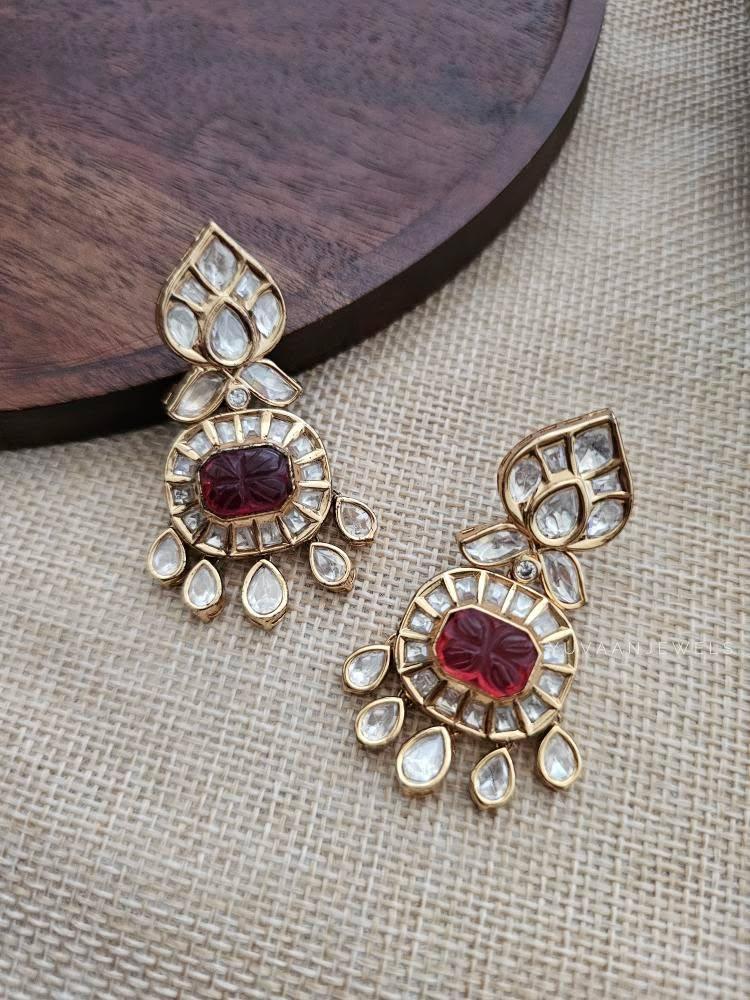 Swara necklace Thumbnail