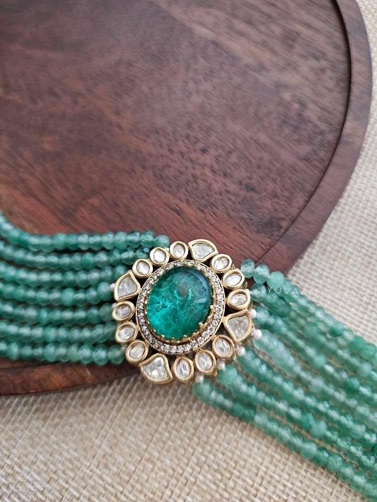 Ahir quartz choker Thumbnail