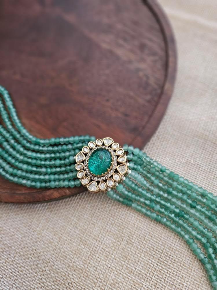 Ahir quartz choker Thumbnail