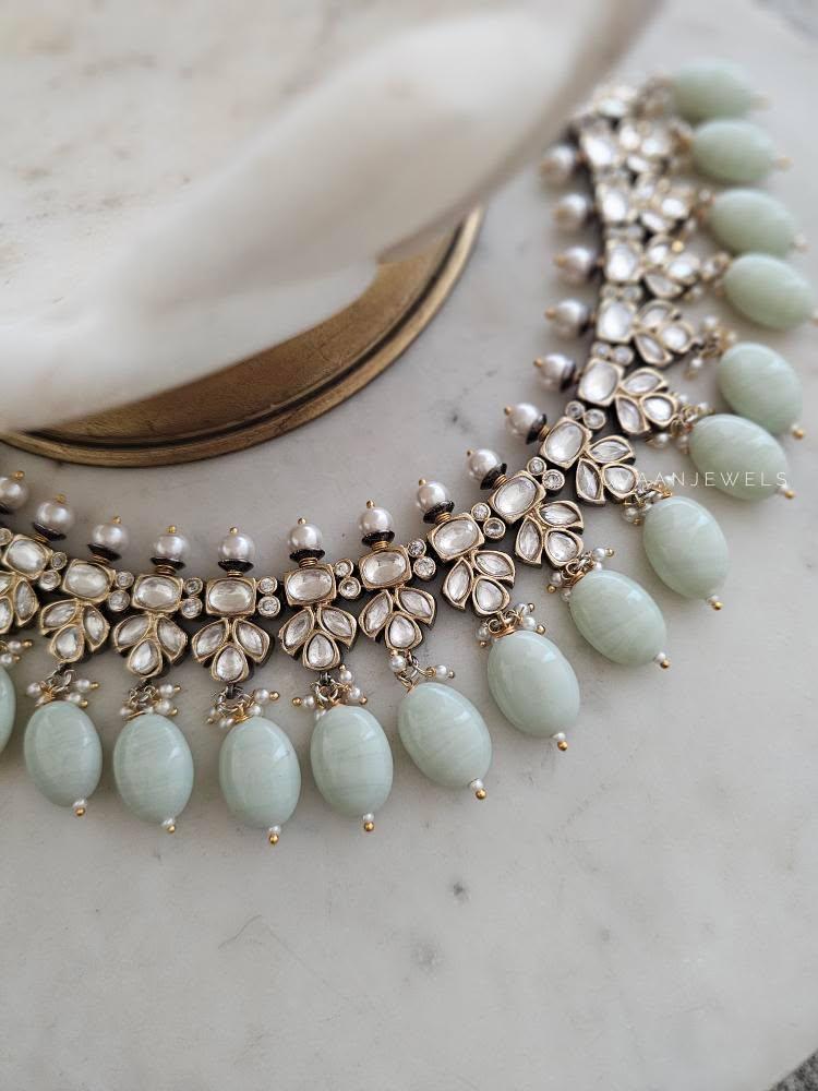 Abha Necklace Thumbnail