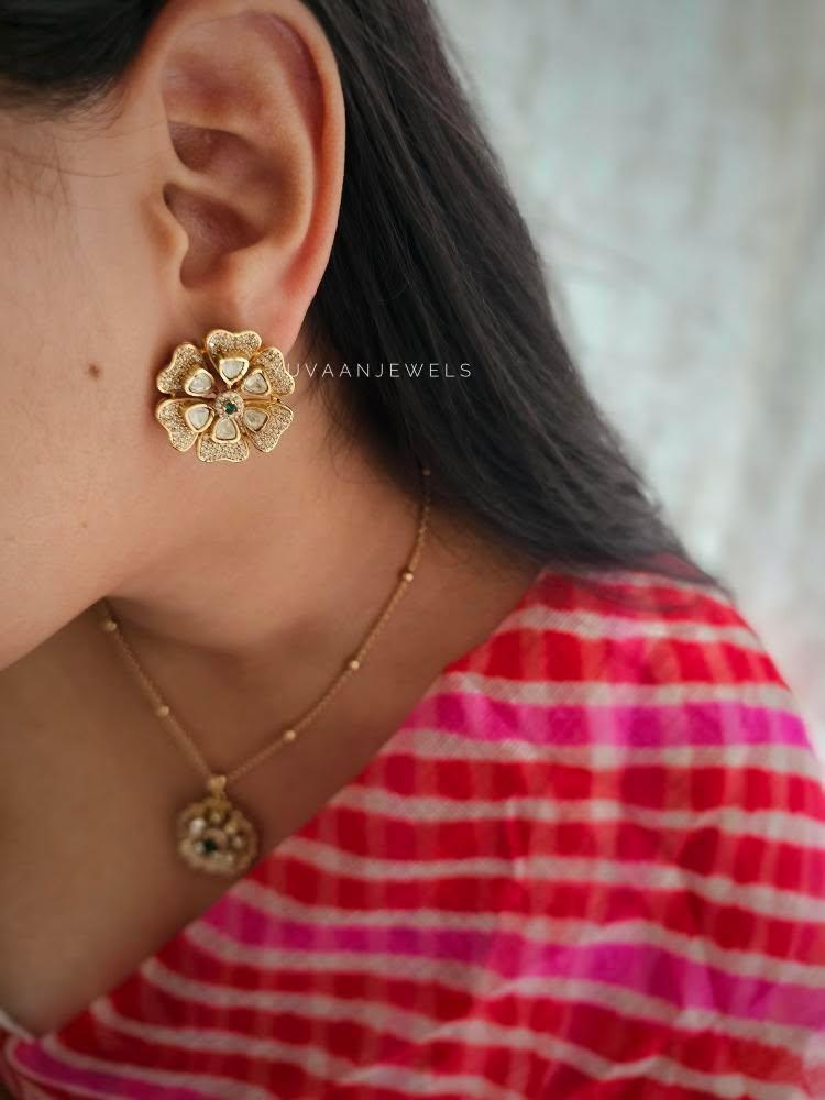 Adira delicate polki necklace Thumbnail