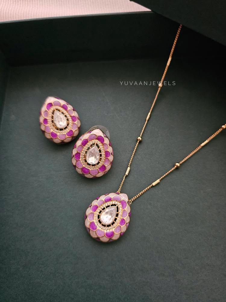 Karuna delicate polki necklace Thumbnail