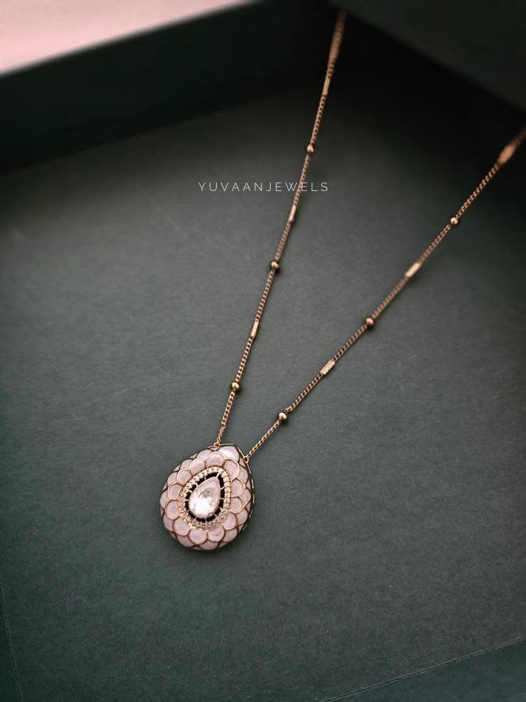 Karuna delicate polki necklace Thumbnail