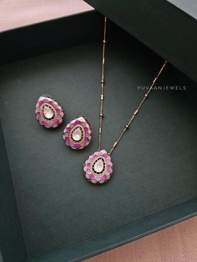 Karuna delicate polki necklace Thumbnail