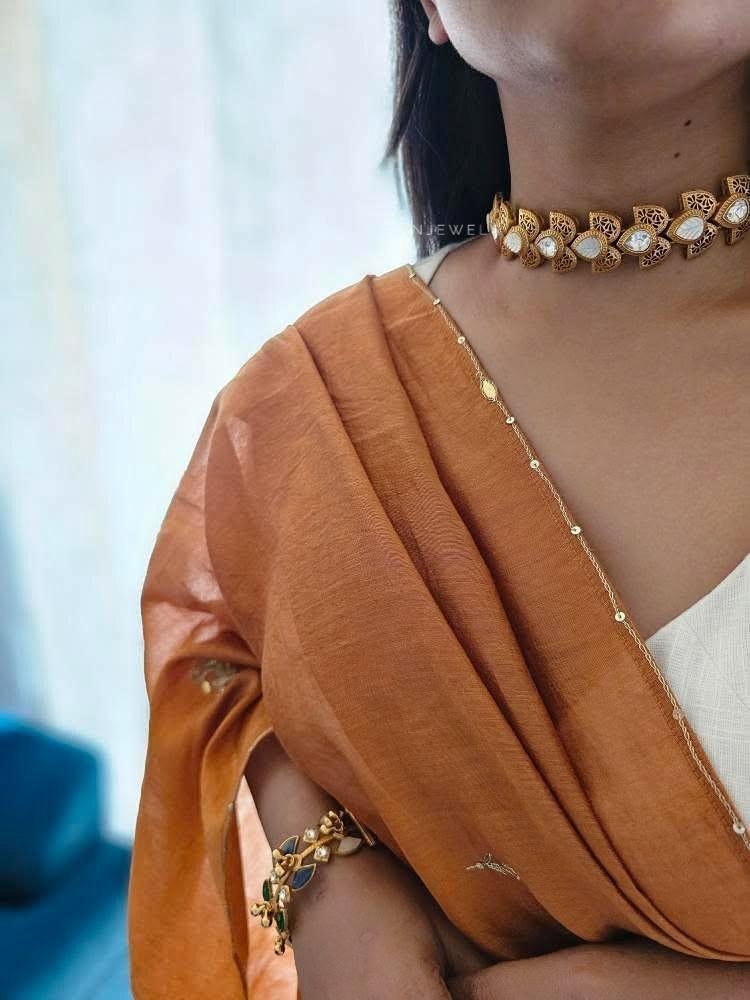 Trinay handcrafted choker Thumbnail