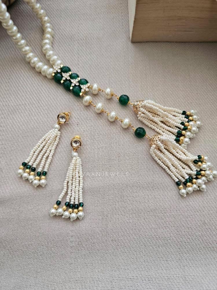 Arik pearl necklace Thumbnail