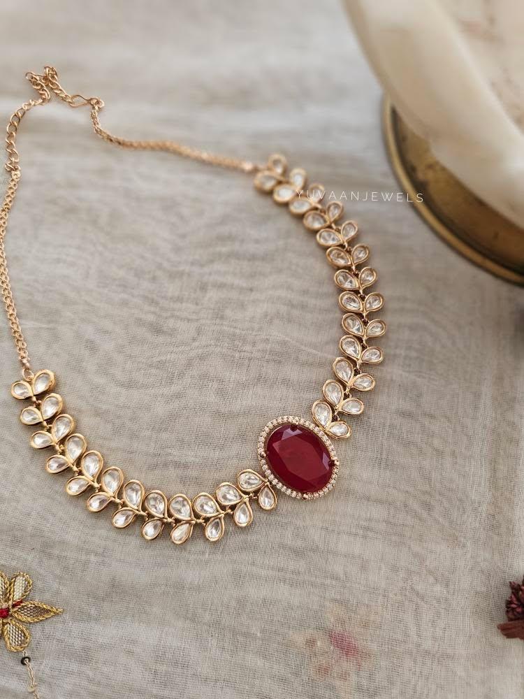 Milan polki necklace Thumbnail