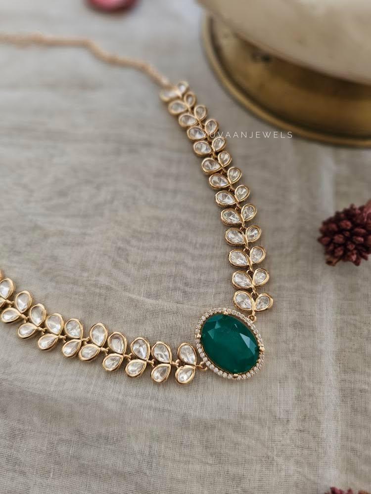 Milan polki necklace Thumbnail