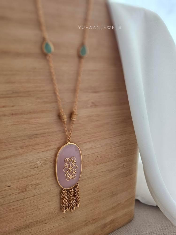 Remi delicate necklace Thumbnail