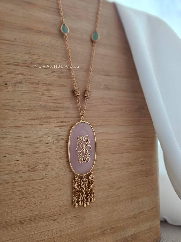 Remi delicate necklace Thumbnail