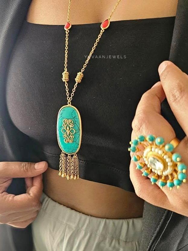 Remi delicate necklace Thumbnail