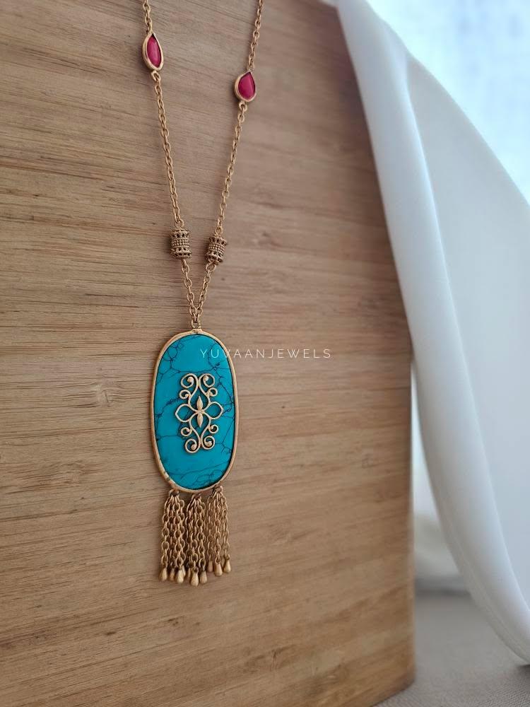 Remi delicate necklace Thumbnail