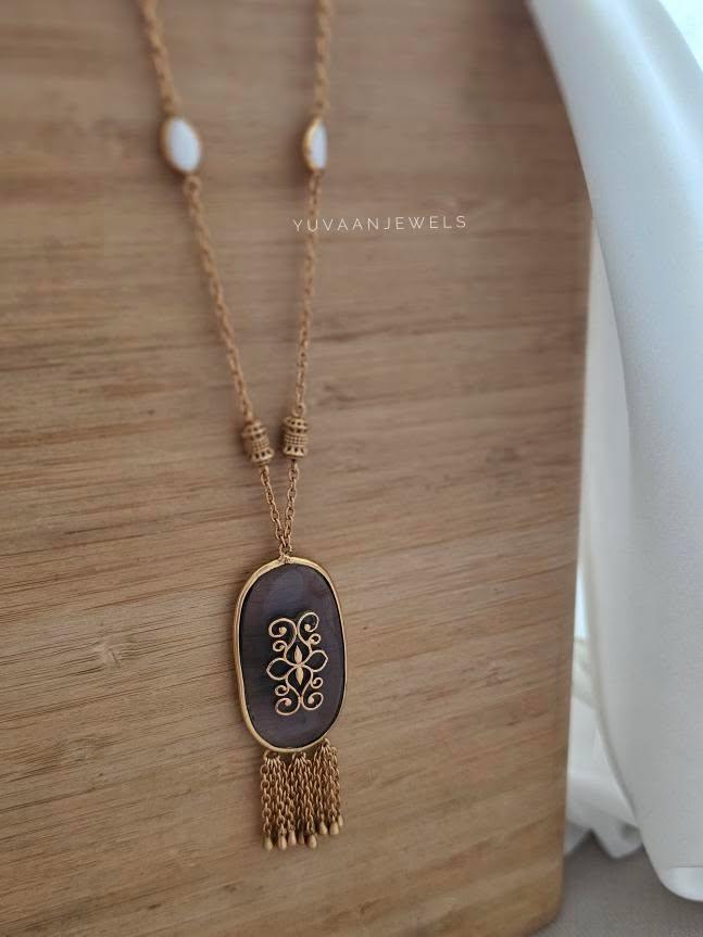 Remi delicate necklace Thumbnail