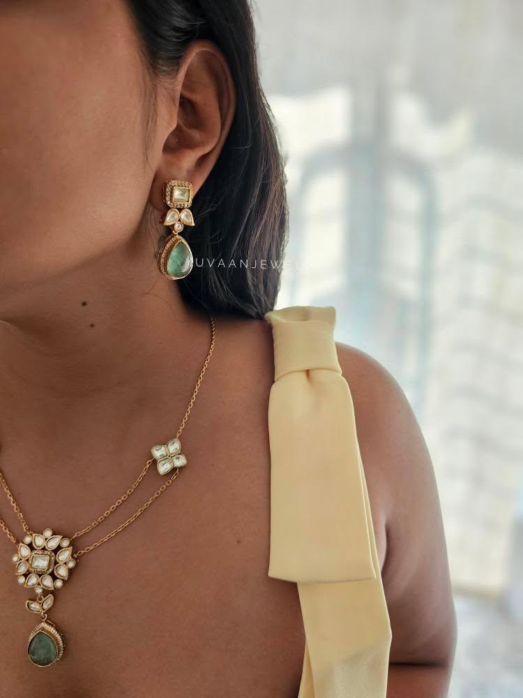 Finn delicate polki necklace Thumbnail