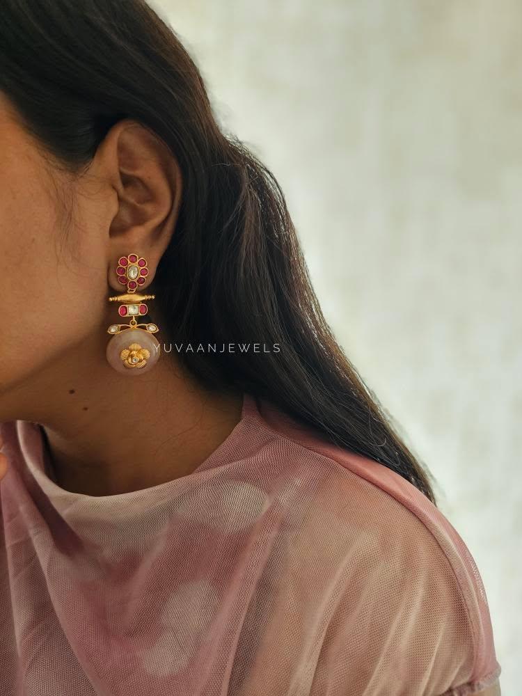Joy quartz and polki earrings Thumbnail