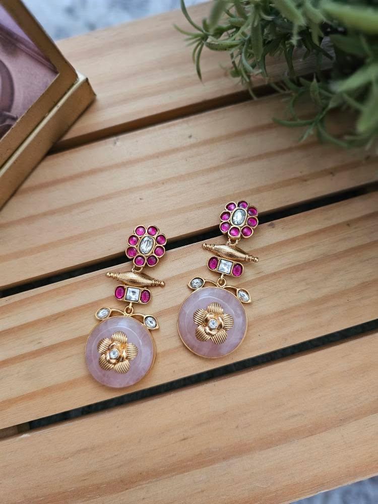 Joy quartz and polki earrings Thumbnail