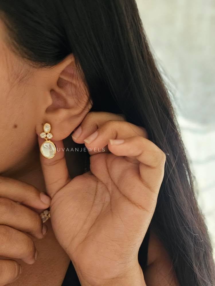 Divyani delicate polki necklace Thumbnail