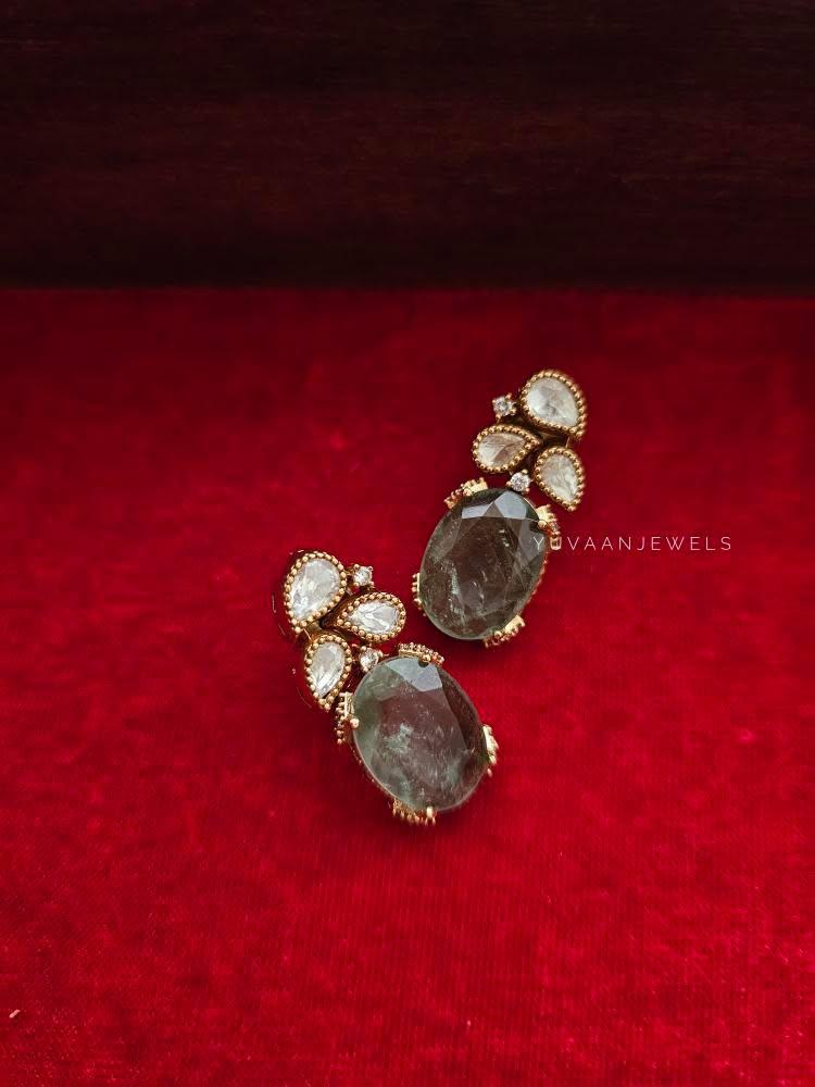 Mogra semi precious choker Thumbnail