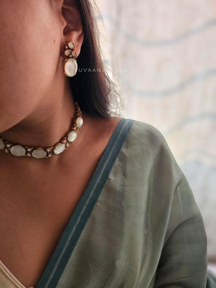 Mogra semi precious choker Thumbnail