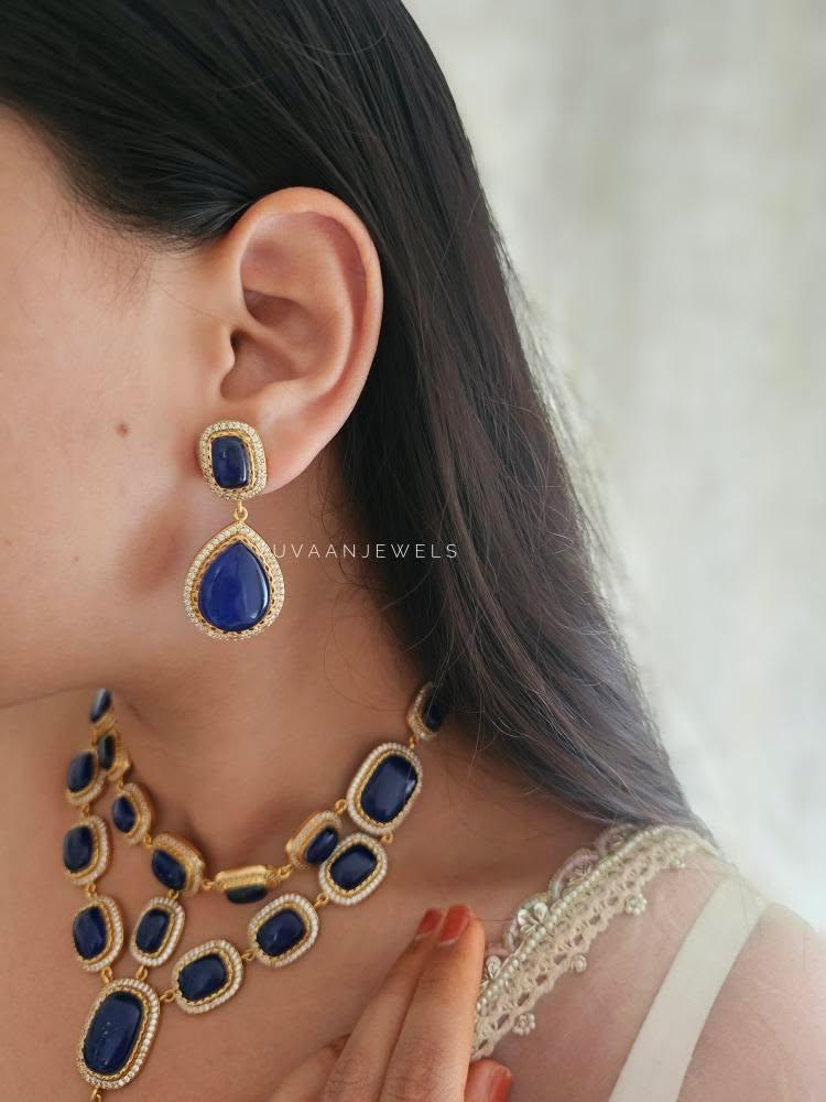 Molly quartz necklace Thumbnail