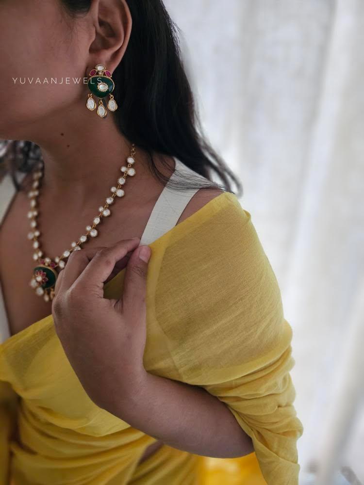 Resham quartz and polki necklace Thumbnail