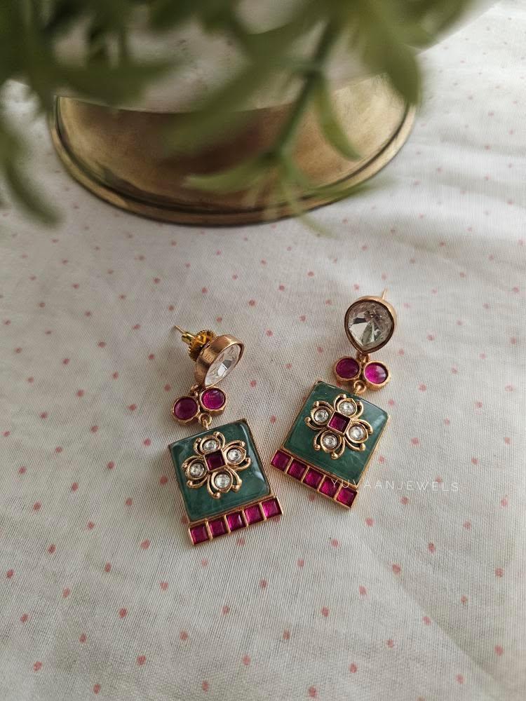 Nairiti quartz and polki choker Thumbnail