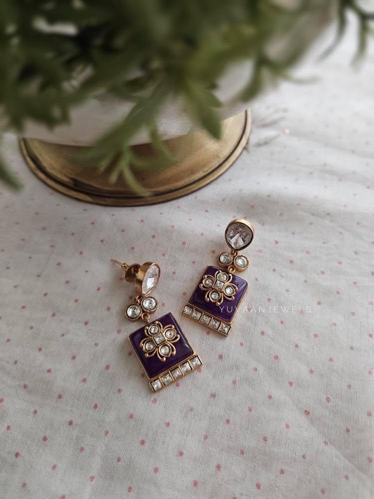 Nairiti quartz and polki choker Thumbnail