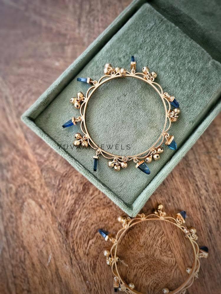 Nima openable handcrafted bangle Thumbnail