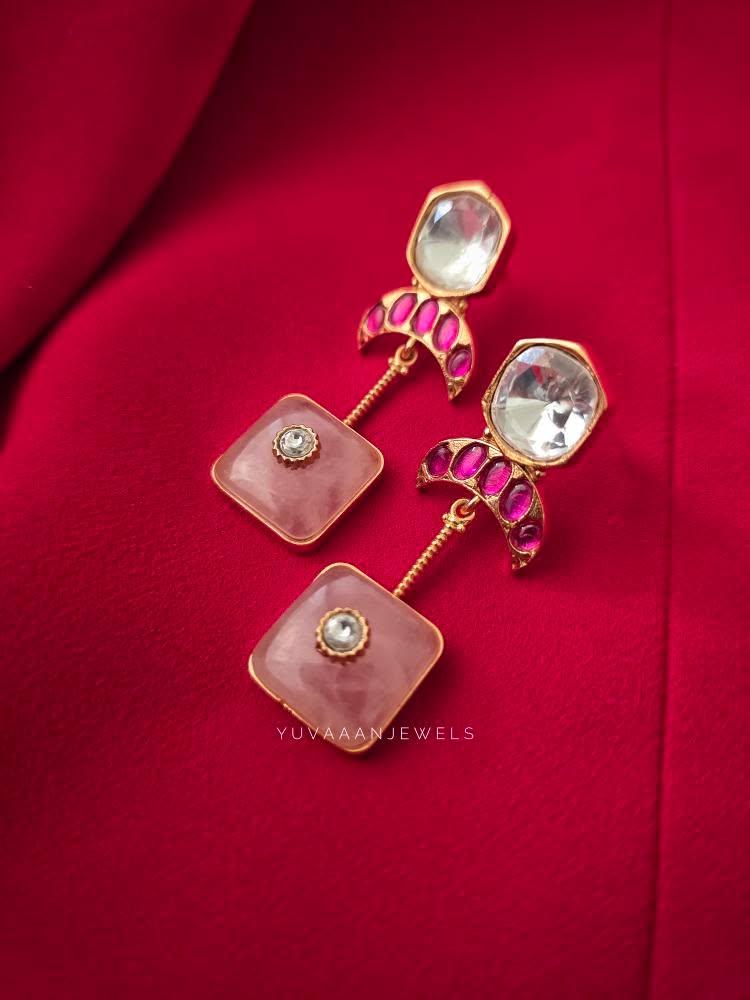 Aziza quartz and polki earrings Thumbnail
