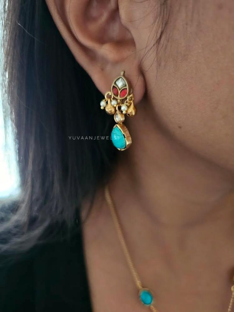 Faris delicate necklace Thumbnail