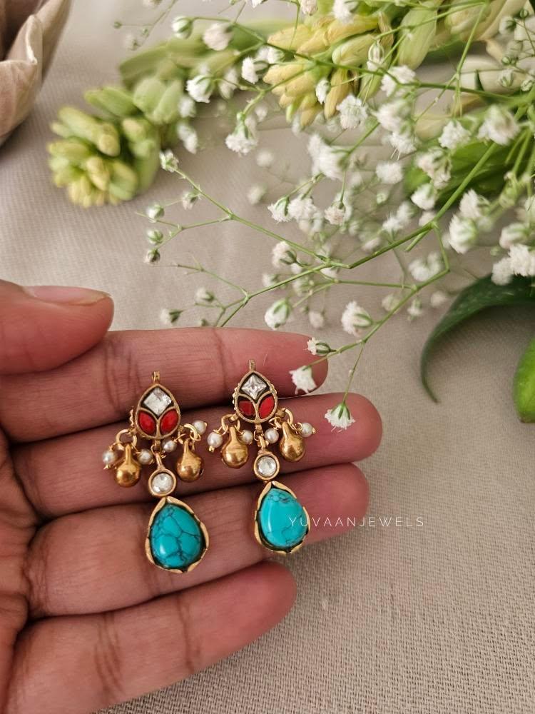 Faris delicate necklace Thumbnail