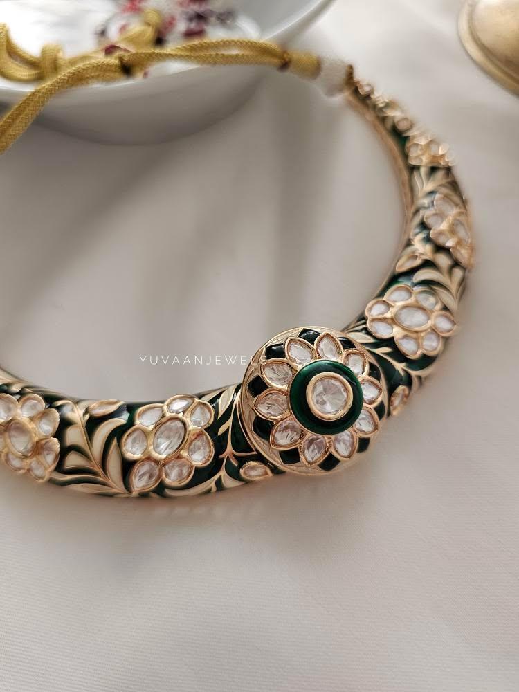 Marwah meenakari hasli Thumbnail