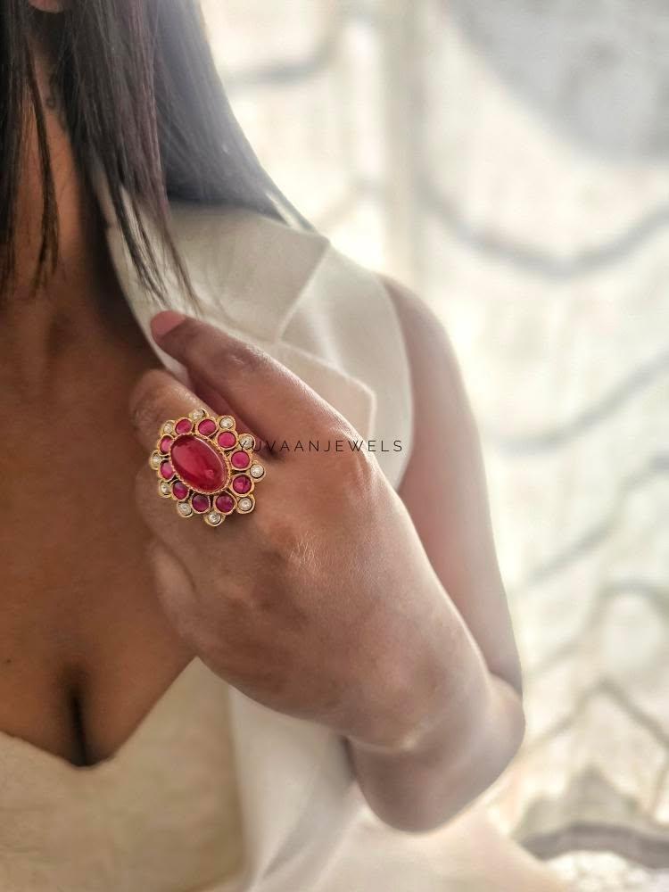 Priya quartz ring Thumbnail